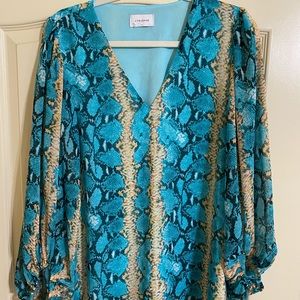 Adrienne top NWOT sz Large $40